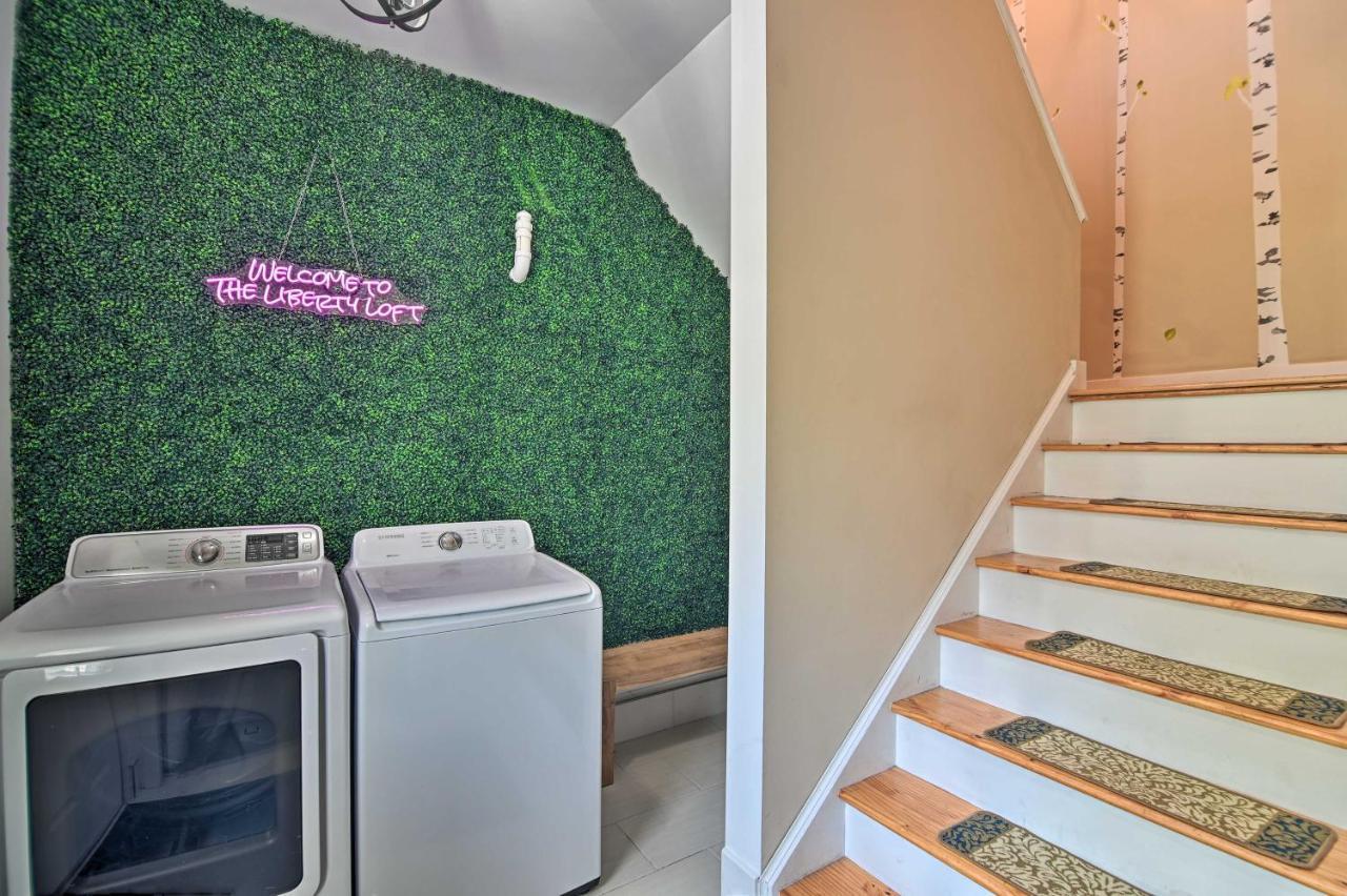 Stylish Studio With Fireplace About 3 Mi From Dtwn! Saratoga Springs Eksteriør bilde